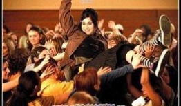 坏坏女孩电影在线观看,在线观影，揭开叛逆青春的神秘面纱